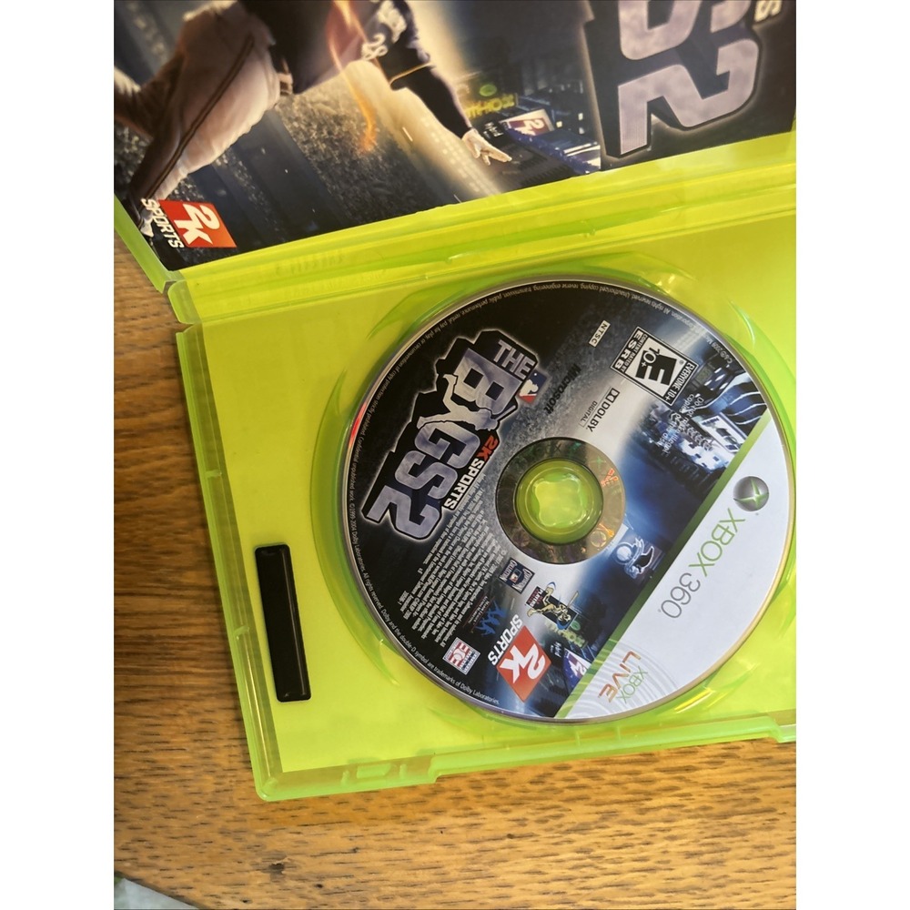 X Box 360 Bundle - Picture 3 of 4